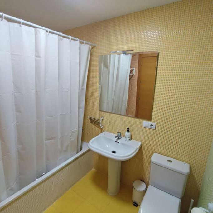 Apartamentos Motilla Del Azuer دايميل المظهر الخارجي الصورة
